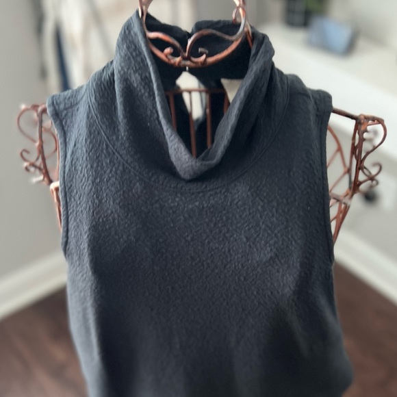 Anthropologie Maeve Black Sleeveless Dress with Ruffle Bottom Size Small - Picture 4 of 16